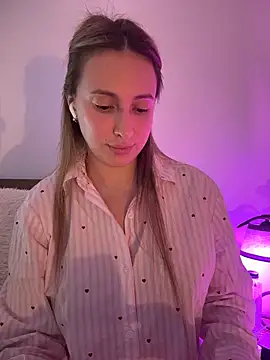 Eva Ryen online show from February 19, 4:37 pm