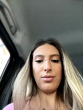 Snapshot of Eva_Ryen chatting on September 9, 3:32 pm Eva Ryen online show from September 9, 3:32 pm