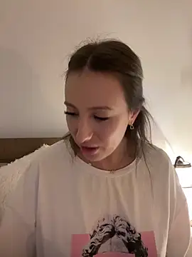 Snapshot of Eva_Ryen chatting on November 23, 5:23 pm Eva Ryen online show from November 23, 5:23 pm