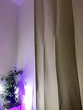 Snapshot of Eva_Ryen chatting on November 16, 5:17 pm Eva Ryen online show from November 16, 5:17 pm