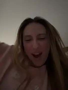 Eva Ryen online show from February 7, 2:58 pm