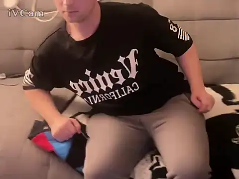 Maxmusterman20023 online show from October 13, 6:31 pm