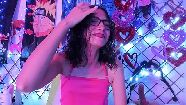 Snapshot of Alice_jacobs1 chatting on March 13, 4:38 am Alice jacobs1 online show from March 13, 4:38 am