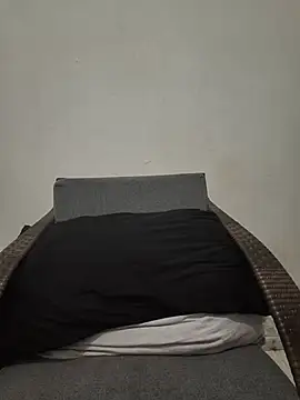 VIC22SECRET online show from July 11, 1:06 am