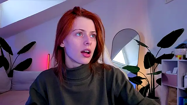 Snapshot of doll_lesli chatting on November 23, 9:30 am doll lesli online show from November 23, 9:30 am