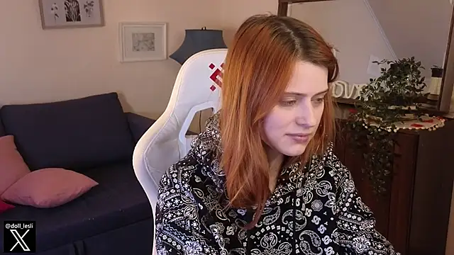 Snapshot of doll_lesli chatting on March 11, 5:24 pm doll lesli online show from March 11, 5:24 pm