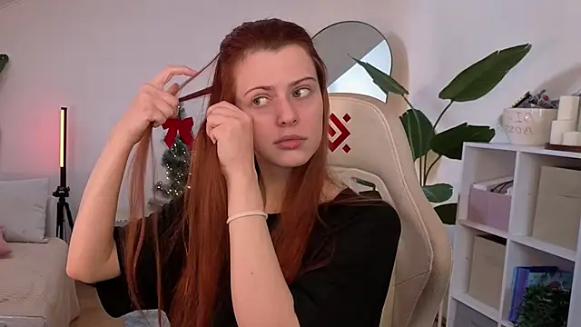 doll lesli online show from January 14, 11:14 am