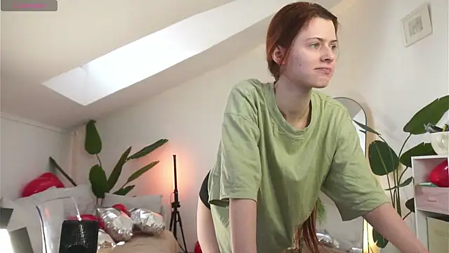 doll lesli online show from February 16, 11:53 am