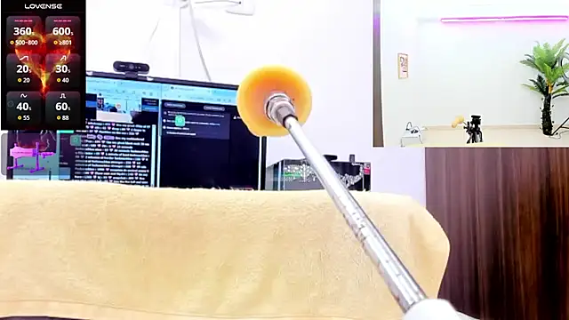 Paulina Davis  online show from November 9, 10:47 pm