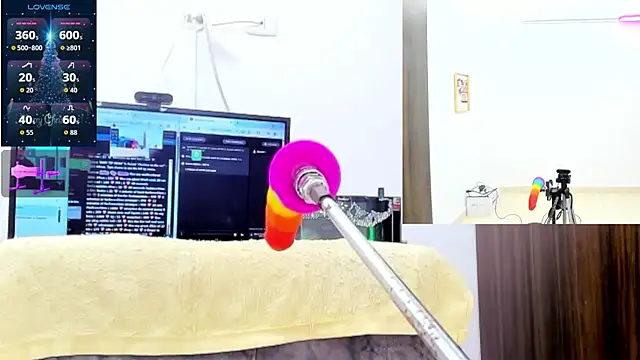 Paulina Davis  online show from December 23, 12:54 am