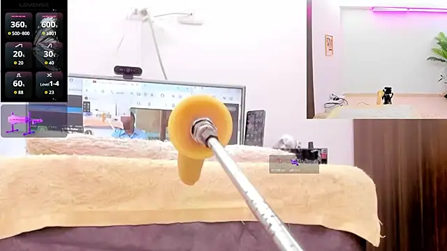 Paulina Davis  online show from February 24, 12:33 am