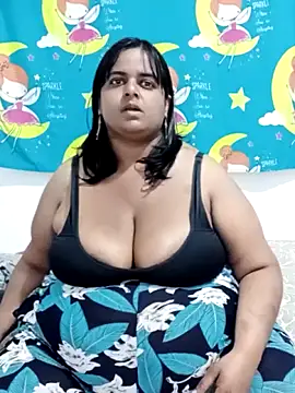 SusanaEshwar online show from February 12, 9:36 pm