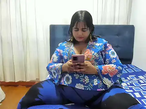 SusanaEshwar online show from November 24, 10:43 pm