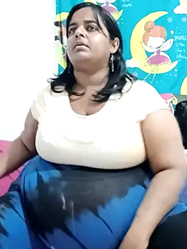 SusanaEshwar online show from April 9, 10:05 pm