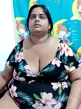 SusanaEshwar online show from February 24, 9:15 pm