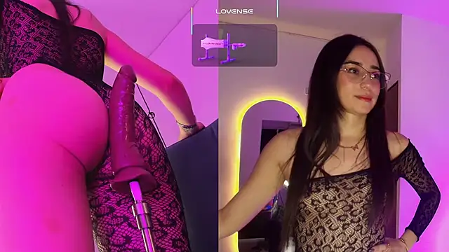 levana1 online show from November 26, 9:04 pm