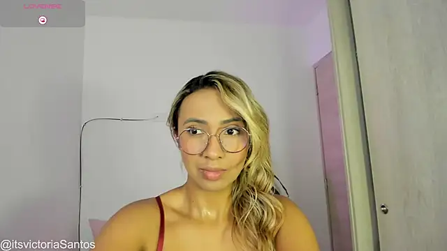 Victoriasant online show from March 15, 11:12 pm