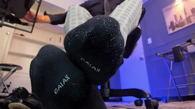 MrFrank tattoo online show from March 7, 3:39 pm