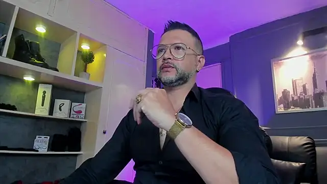 MrFrank tattoo online show from January 17, 11:47 am