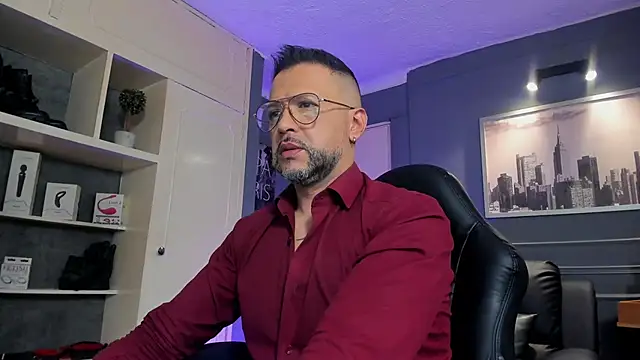 MrFrank tattoo online show from November 3, 1:04 pm