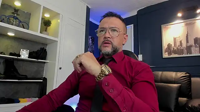 Snapshot of MrFrank_tattoo chatting on July 6, 1:18 pm MrFrank tattoo online show from July 6, 1:18 pm