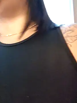 LizzRouse online show from February 2, 12:04 pm