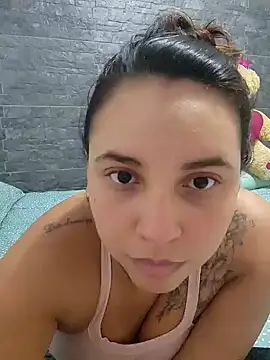 LizzRouse online show from November 21, 7:57 pm