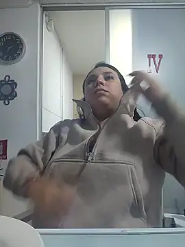 LizzRouse online show from October 23, 12:15 pm