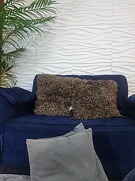 LizzRouse online show from March 12, 8:46 pm