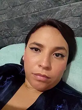 LizzRouse online show from November 26, 1:16 am