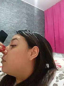 LizzRouse online show from November 1, 11:04 am