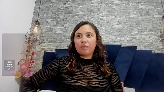 Snapshot of LizzRouse chatting on September 8, 9:25 pm LizzRouse online show from September 8, 9:25 pm