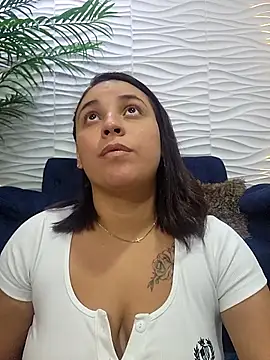 LizzRouse online show from February 19, 4:48 pm