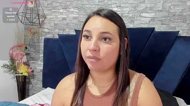 Snapshot of LizzRouse chatting on October 6, 9:04 pm LizzRouse online show from October 6, 9:04 pm