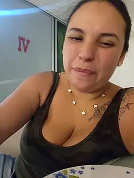 LizzRouse online show from March 16, 8:11 pm