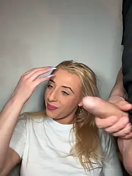 Strongqueen online show from April 23, 8:43 pm