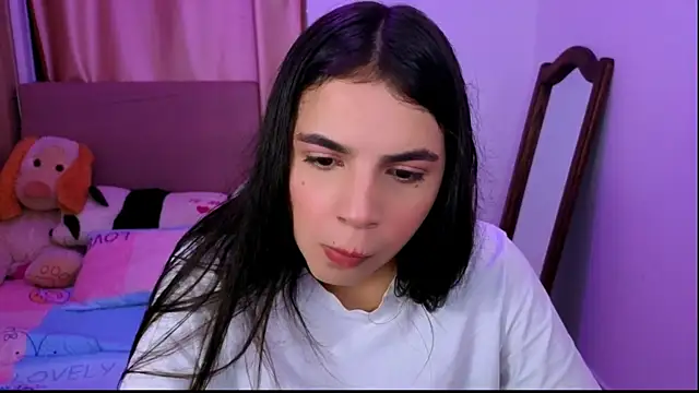  elenna online show from October 31, 5:31 pm