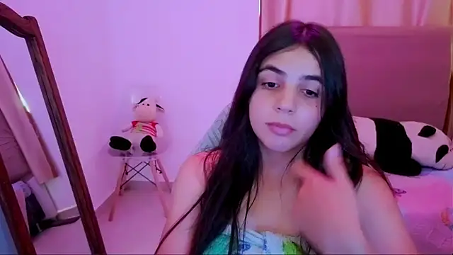  elenna online show from June 10, 5:58 pm