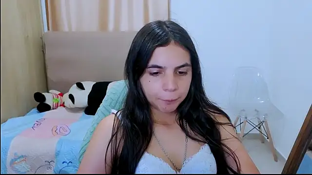  elenna online show from May 1, 5:18 pm