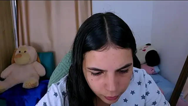  elenna online show from October 1, 5:28 pm