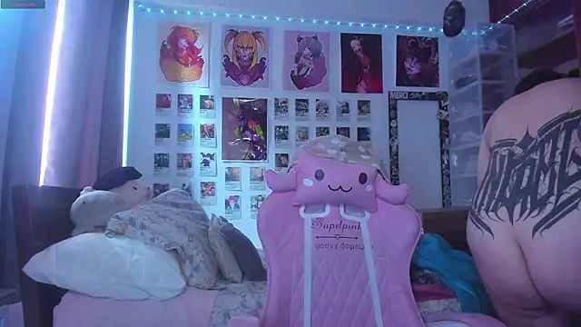 Jessie williams online show from December 15, 7:20 pm