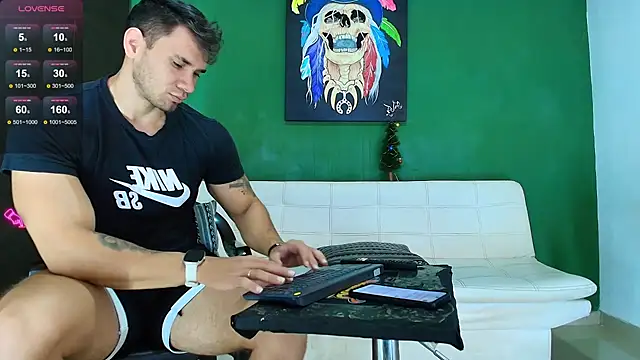 GendersonFit online show from December 15, 2:01 pm