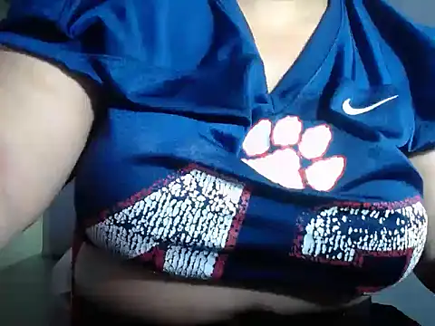 Snapshot of Ebonny_olsson chatting on February 8, 1:58 am Ebonny olsson online show from February 8, 1:58 am