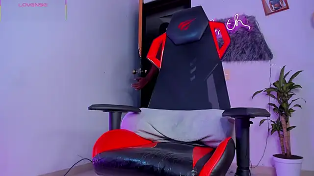 Snapshot of Baby_smith chatting on January 19, 1:53 am Baby smith online show from January 19, 1:53 am