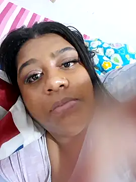 Snapshot of BiancaFollerach chatting on December 23, 2:11 am BiancaFollerach online show from December 23, 2:11 am