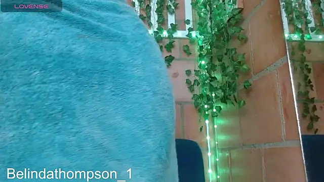 belindathompson online show from December 6, 7:50 pm