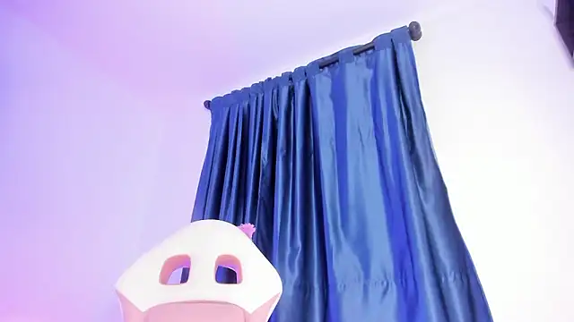 Snapshot of perla7777 chatting on February 17, 11:57 pm perla7777 online show from February 17, 11:57 pm