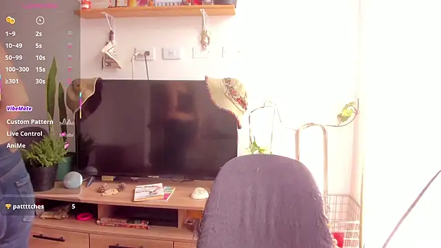 linda giggle online show from December 17, 2:22 pm