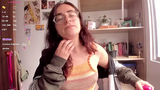 linda giggle online show from January 8, 2:01 pm