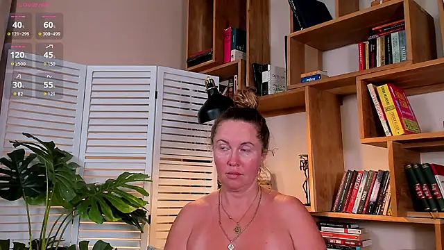 Amber Foks online show from February 23, 10:05 am